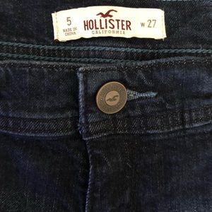 💋Hollister dark denim “short shorts”